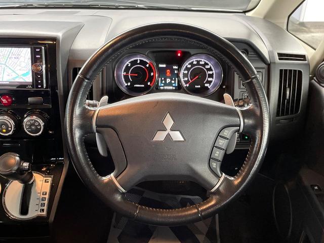 デリカＤ：５ Ｄ　パワーパッケージ　ＳＤナビ　フリップダウン　両側電動ドア　シートヒーター　ＥＴＣ　８人乗り　ＨＩＤヘッド＆フォグ　クルコン　パドルシフト（12枚目）