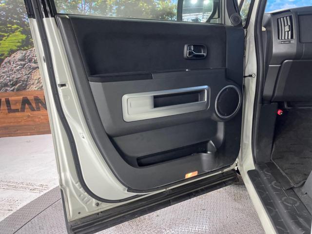 デリカＤ：５ Ｄ　パワーパッケージ　ＳＤナビ　フリップダウン　両側電動ドア　シートヒーター　ＥＴＣ　８人乗り　ＨＩＤヘッド＆フォグ　クルコン　パドルシフト（45枚目）