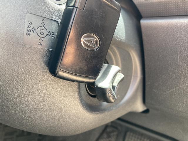 �����X�ɂƂ��Ă͂��q�l����̐�����ԑ�؂ł��B�O�[�l�b�g���[�U�[���r���[�i���R�~�j�ɂ���������̂��q�l���瓊�e����������悤�ɂ��Ȃ�܂����B���Ђ������������A���X�I�тɖ𗧂ĂĂ������������Ǝv���܂���