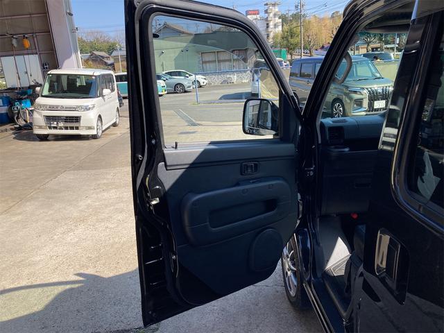 ハイゼットカーゴ クルーズターボＳＡＩＩＩ　車検Ｒ９年３月まで　禁煙車　純正ナビ　バックカメラ　フルセグＴＶ　Ｂｌｕｅｔｏｏｔｈ音楽再生　衝突軽減ブレーキ　４ＷＤ　レザー長シートカバー　ＬＥＤヘッドライト　オートライト　クリアランスソナー（53枚目）