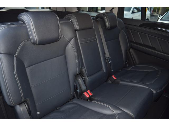 GLクラス GL350 ブルーテック 4マチック レーダーセーフティ 純正HDDナビ地デジTV ブラックレザーシート パノラミックスライディングルーフ アテンション/レーンキープ/ブラインドスポットアシスト ディストロニックプラス プレセーフブレーキ(17枚目)