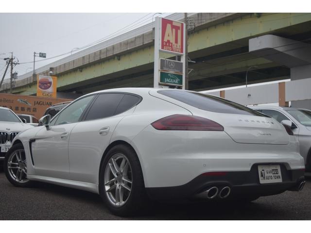 パナメーラ ベースグレード 純正HDDナビ地デジTV キャメルレザーシート/シートヒーター/シートエアコン バックカメラ アイドリングストップ 純正19インチアルミホイール 電動リアゲート(6枚目)