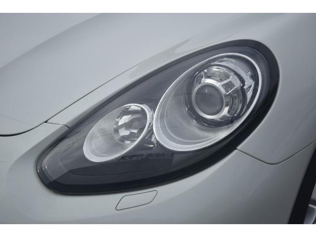 パナメーラ ベースグレード 純正HDDナビ地デジTV キャメルレザーシート/シートヒーター/シートエアコン バックカメラ アイドリングストップ 純正19インチアルミホイール 電動リアゲート(10枚目)