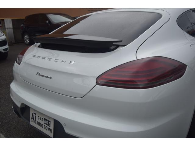 パナメーラ ベースグレード 純正HDDナビ地デジTV キャメルレザーシート/シートヒーター/シートエアコン バックカメラ アイドリングストップ 純正19インチアルミホイール 電動リアゲート(29枚目)