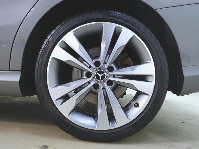 ＣＬＡクラス ＣＬＡ２２０　４マチック　レーダーセーフティーパッケージ　Ｂｌｕｅｔｏｏｔｈ接続　ＣＤ　ＤＶＤ再生　ＥＴＣ　ＬＥＤヘッドライト　ＴＶ　アイドリングストップ　クルーズコントロール　シートヒーター　トランクスルー　ナビ（33枚目）