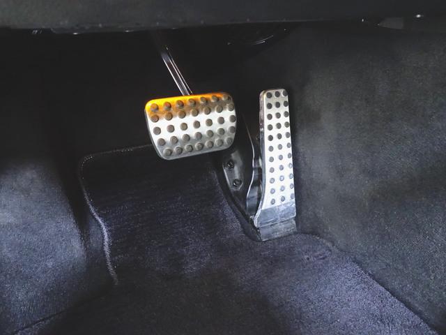 Cクラス C63 S エクスクルーシブパッケージ Bluetooth接続 CD DVD再生 ETC LEDヘッドライト TV アイドリングストップ クルーズコントロール シートヒーター トランクスルー ナビ バックモニター(9枚目)