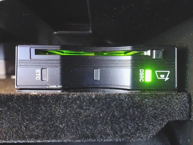 ＧＬＣ ＧＬＣ２００　クーペ　スポーツ　Ｂｌｕｅｔｏｏｔｈ接続　ＣＤ　ＤＶＤ再生　ＥＴＣ　ＬＥＤヘッドライト　ＴＶ　アイドリングストップ　クルーズコントロール　コネクテッド機能　サイドカメラ　シートヒーター　トランクスルー　ナビ（10枚目）