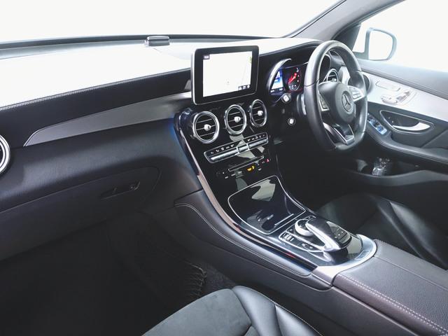 ＧＬＣ ＧＬＣ２００　クーペ　スポーツ　Ｂｌｕｅｔｏｏｔｈ接続　ＣＤ　ＤＶＤ再生　ＥＴＣ　ＬＥＤヘッドライト　ＴＶ　アイドリングストップ　クルーズコントロール　コネクテッド機能　サイドカメラ　シートヒーター　トランクスルー　ナビ（11枚目）