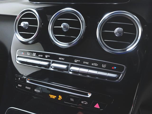 ＧＬＣ ＧＬＣ２００　クーペ　スポーツ　Ｂｌｕｅｔｏｏｔｈ接続　ＣＤ　ＤＶＤ再生　ＥＴＣ　ＬＥＤヘッドライト　ＴＶ　アイドリングストップ　クルーズコントロール　コネクテッド機能　サイドカメラ　シートヒーター　トランクスルー　ナビ（18枚目）