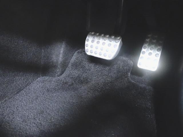 Ａクラス Ａ１８０　スタイル　ＡＭＧライン　レーダーセーフティーパッケージ　ナビゲーションパッケージ　Ｂｌｕｅｔｏｏｔｈ接続　ＥＴＣ　ＬＥＤヘッドライト　ＴＶ　アイドリングストップ　クルーズコントロール　コネクテッド機能　シートヒーター（9枚目）