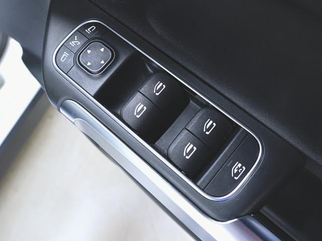 ＧＬＢ ＧＬＢ２００　ｄ　４マチック　レザーエクスクルーシブパッケージ　３列シート　Ｂｌｕｅｔｏｏｔｈ接続　ＥＴＣ　ＬＥＤヘッドライト　ＴＶ　アイドリングストップ　クルーズコントロール　コネクテッド機能　サイドカメラ（23枚目）