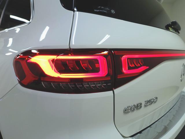 EQB EQB250 AMGラインパッケージ 3列シート AMGライン Bluetooth接続 ETC LEDヘッドライト TV アイドリングストップ クルーズコントロール コネクテッド機能 サイドカメラ シートヒーター(5枚目)