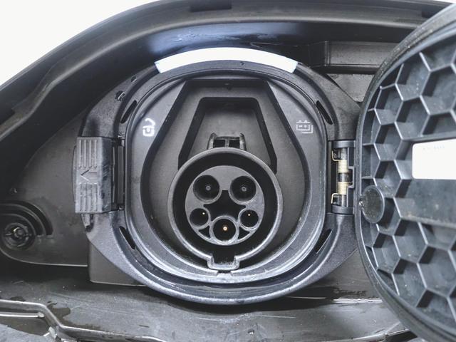 EQB EQB250 AMGラインパッケージ 3列シート AMGライン Bluetooth接続 ETC LEDヘッドライト TV アイドリングストップ クルーズコントロール コネクテッド機能 サイドカメラ シートヒーター(27枚目)