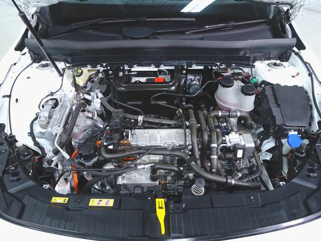 EQB EQB250 AMGラインパッケージ 3列シート AMGライン Bluetooth接続 ETC LEDヘッドライト TV アイドリングストップ クルーズコントロール コネクテッド機能 サイドカメラ シートヒーター(37枚目)