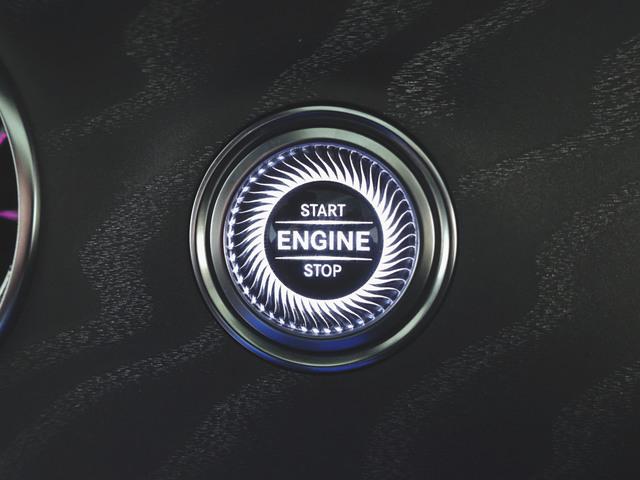 ＣＬＳクラス ＣＬＳ４５０　４マチック　エクスクルーシブパッケージ　Ｂｌｕｅｔｏｏｔｈ接続　ＥＴＣ　ＬＥＤヘッドライト　ＴＶ　アイドリングストップ　クルーズコントロール　コネクテッド機能　サイドカメラ　サンルーフ・ガラスルーフ（15枚目）