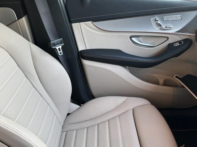 ＥＱＣ ＥＱＣ４００　４マチック　レザーパッケージ　Ｂｌｕｅｔｏｏｔｈ接続　ＥＴＣ　ＬＥＤヘッドライト　ＴＶ　アイドリングストップ　クルーズコントロール　コネクテッド機能　サイドカメラ　サンルーフ・ガラスルーフ　シートエアコン（19枚目）