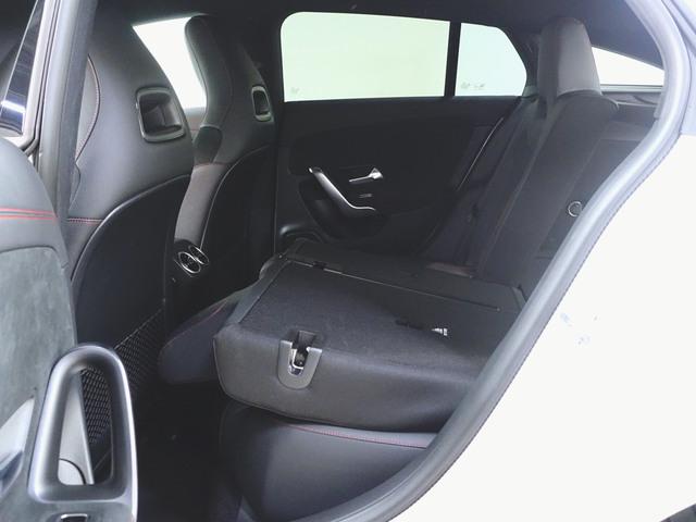 CLAクラス シューティングブレーク CLA200 d シューティングブレーク AMGラインパッケージ Bluetooth接続 ETC LEDヘッドライト TV アイドリングストップ クルーズコントロール コネクテッド機能 サイドカメラ シートヒーター トランクスルー ナビ(30枚目)