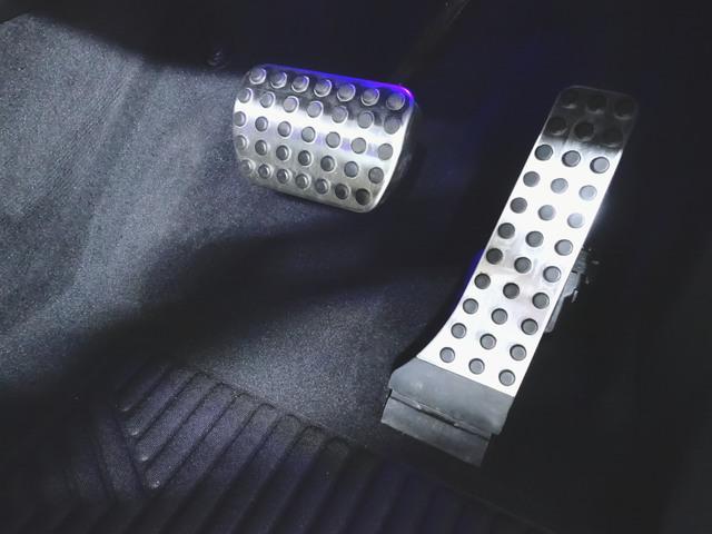 Ｇクラス Ｇ３５０　ｄ　アダプティブダンピングシステム　ラグジュアリー　パッケージ　ＡＭＧライン（9枚目）