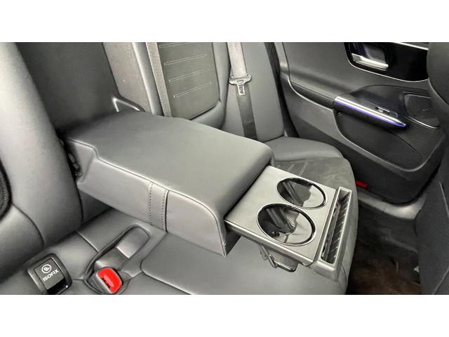 Cクラス C220dアバンギャルド AMGラインパッケージ レーダーセーフティ ナビゲーション ディーゼルターボ AMGライン セーフティビジョン 360°カメラシステム LEDライト アンビエントライト Bluetooth接続 USB入力端子 ETC車載器(22枚目)