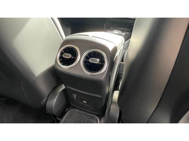 Aクラス A35 4マチック アドバンスドP AMGパフォーマンスP 360°カメラ パノラミックSR 革シート ブランドロゴプロジェクター ヘッドアップディスプレイ MBUX Bluetooth接続 ETC車載器 USB入力端子(26枚目)