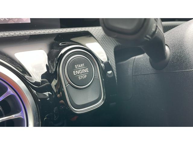 Aクラスセダン A250e セダン AMG レザーエクスクルーシブP アドバンスドP AMGレザーエクスクルーシブP パノラミックSR 純正ドラレコ前後 360°カメラ 革シート Bluetooth接続 USB入力端 ETC車載器 レーダーセーフティ(8枚目)