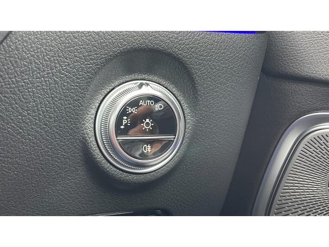 CLE CLE200 カブリオレ スポーツ ドライバーズP レザーエクスクルーシブP 本革シート Burmester3Dサラウンドサウンドシステム シートヒーター シートベンチレーター デジタルライト Bluetooth接続 ETC車載器(12枚目)