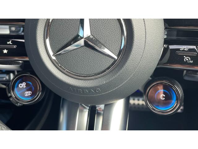 Ａクラス Ａ４５　Ｓ　４マチック＋　アドバンスドＰ　ＡＭＧパフォーマンスＰ　３６０°カメラ　パノラミックＳＲ　ヘッドアップディスプレイ　ＭＢＵＸインテリア・アシスタント　ブランドロゴプロジェクター　マルチビームＬＥＤヘッドライト　４ＷＤ（7枚目）