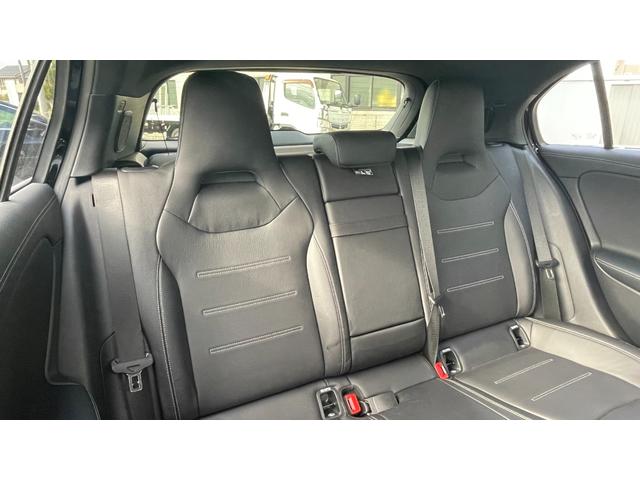 Ａクラス Ａ４５　Ｓ　４マチック＋　アドバンスドＰ　ＡＭＧパフォーマンスＰ　３６０°カメラ　パノラミックＳＲ　ヘッドアップディスプレイ　ＭＢＵＸインテリア・アシスタント　ブランドロゴプロジェクター　マルチビームＬＥＤヘッドライト　４ＷＤ（25枚目）