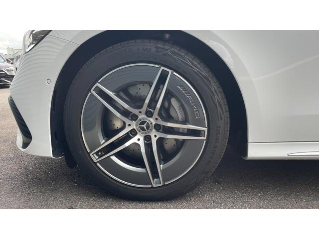 Eクラスステーションワゴン E220dステションワゴンアバギャルドAMGラインP アドバンスドP レザーエクスクルーシブP AMGラインP デジタルインテリアP パノラミックSR MBUXスーパースクリーン 3Dコックピットディスプレイ アダプティブハイビームアシストプラス(35枚目)