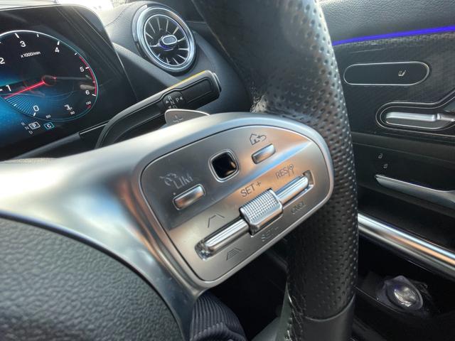 GLAクラス GLA200d 4マチック AMGライン AMGレザーパッケージ ナビゲーションパッケージ マルチビームLED マルチカラーアンビエントライト テレビ機能(12セグ/ワンセグ自動切替)アクティブレーンチェンジアシスト 自動再発進機能(11枚目)