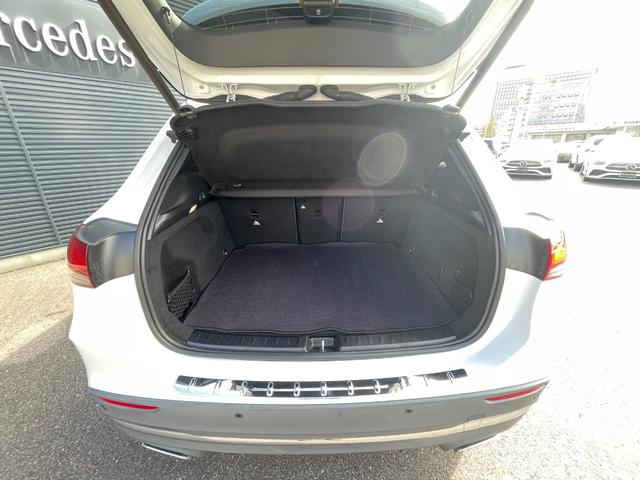 GLAクラス GLA200d 4マチック AMGライン AMGレザーパッケージ ナビゲーションパッケージ マルチビームLED マルチカラーアンビエントライト テレビ機能(12セグ/ワンセグ自動切替)アクティブレーンチェンジアシスト 自動再発進機能(29枚目)