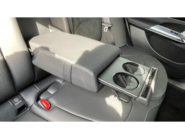 Eクラス E220d アバンギャルド AMGラインパッケージ AMGラインP アドバンスドP ヘッドアップディスプレイ デジタルライト アダプティブハイビームアシストプラス アンビエントライト Bluetooth接続 ETC車載器 USB入力端(23枚目)