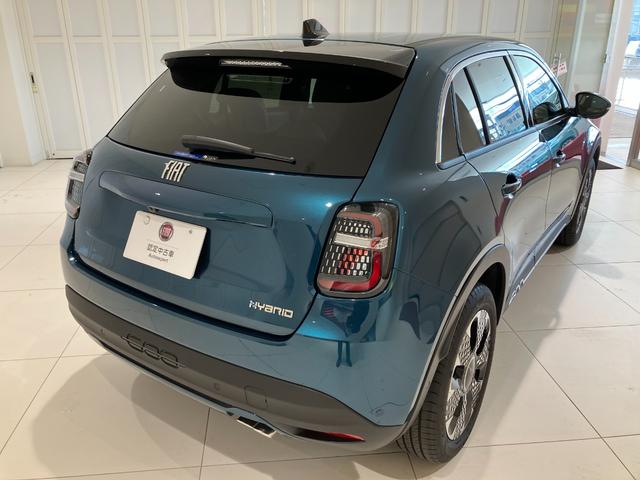 ６００ハイブリッド ラ　プリマ　ＡｐｐｌｅＣａｒＰｌａｙ＆ＡｎｄｒｏｉｄＡｕｔｏ対応　アダプティブクルーズコントロール　マッサージ機能付きパワーシート　シートヒーター　パワーバックドア　ブラインドスポットモニター（8枚目）