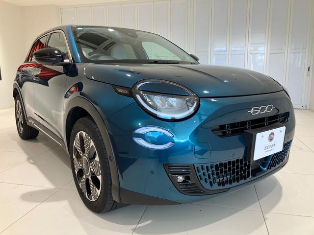 ６００ハイブリッド ラ　プリマ　ＡｐｐｌｅＣａｒＰｌａｙ＆ＡｎｄｒｏｉｄＡｕｔｏ対応　アダプティブクルーズコントロール　マッサージ機能付きパワーシート　シートヒーター　パワーバックドア　ブラインドスポットモニター（10枚目）