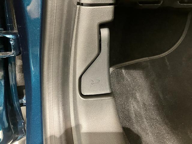 ６００ハイブリッド ラ　プリマ　ＡｐｐｌｅＣａｒＰｌａｙ＆ＡｎｄｒｏｉｄＡｕｔｏ対応　アダプティブクルーズコントロール　マッサージ機能付きパワーシート　シートヒーター　パワーバックドア　ブラインドスポットモニター（42枚目）