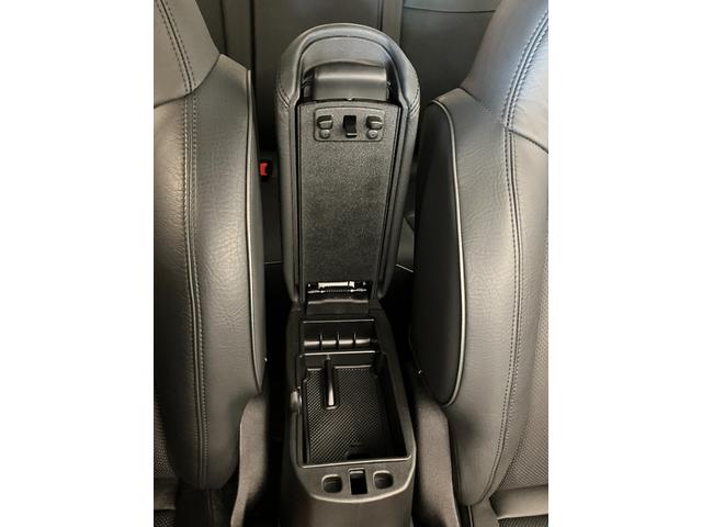 ５００Ｘ スポーツ　アダプティブクルーズコントロール　衝突軽減ブレーキ　レーンキープアシスト　本革シート　バックカメラ　Ｃａｒｐｌａｙ　Ｂｌｕｅｔｏｏｔｈ　クリアランスソナー　１９インチアルミ（32枚目）