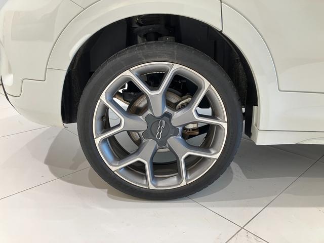 ５００Ｘ スポーツ　アダプティブクルーズコントロール　衝突軽減ブレーキ　レーンキープアシスト　本革シート　バックカメラ　Ｃａｒｐｌａｙ　Ｂｌｕｅｔｏｏｔｈ　クリアランスソナー　１９インチアルミ（45枚目）