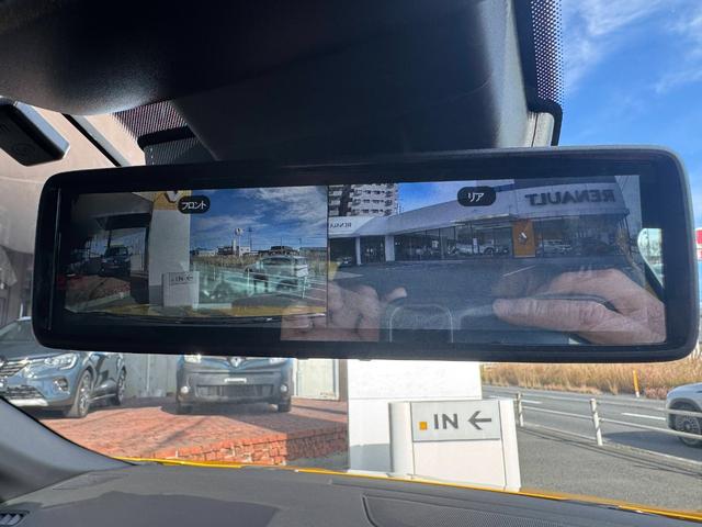 メガーヌ R.S.ウルティム 世界限定1976台 最終モデル(25枚目)