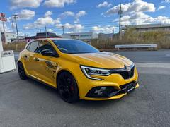 ���ܤǤ狼�����ѥǥ����뤬�ܤ���Ƥ��ޤ��� 6