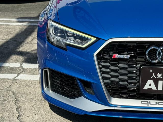 ＲＳ３スポーツバック ベースグレード　純正ナビ・ＴＶ　バックカメラ　Ｂｌｕｅｔｏｏｔｈ　黒革シート　ＥＴＣ　左右独立エアコン　シートヒーター　マトリクスＬＥＤライト（25枚目）
