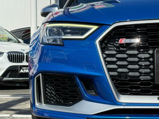 ＲＳ３スポーツバック ベースグレード　純正ナビ・ＴＶ　バックカメラ　Ｂｌｕｅｔｏｏｔｈ　黒革シート　ＥＴＣ　左右独立エアコン　シートヒーター　マトリクスＬＥＤライト（26枚目）