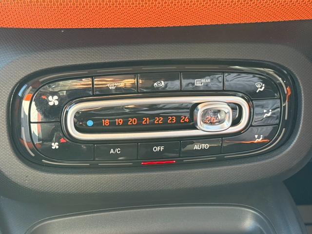 スマートフォーフォー パッション　社外ナビ・ＴＶ　バックカメラ　クルーズコントロール　クリアランスソナー　パーキングセンサー　シートヒーター　ＥＴＣ（20枚目）