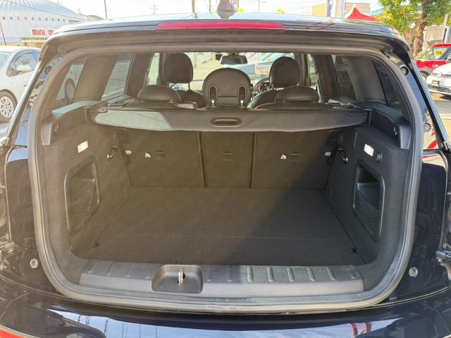 ＭＩＮＩ クーパーＳＤ　クラブマン　ユアーズパッケージ　純正ナビ　バックカメラ　本革シート　シートヒーター　ポップアップディスプレイ　ＥＴＣ　ＡＣＣ（14枚目）