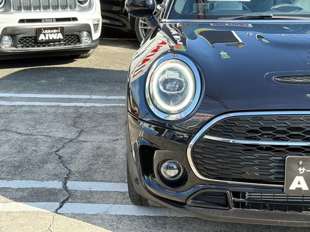 ＭＩＮＩ クーパーＳＤ　クラブマン　ユアーズパッケージ　純正ナビ　バックカメラ　本革シート　シートヒーター　ポップアップディスプレイ　ＥＴＣ　ＡＣＣ（26枚目）