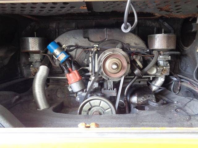 タイプII レイトバス ウォークスルーシート べバストヒーター VW純正ホイール Fディスクブレーキ 左ハンドル 1600cc 12V(6枚目)