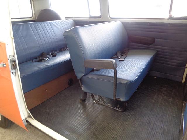 タイプII レイトバス ウォークスルーシート べバストヒーター VW純正ホイール Fディスクブレーキ 左ハンドル 1600cc 12V(18枚目)