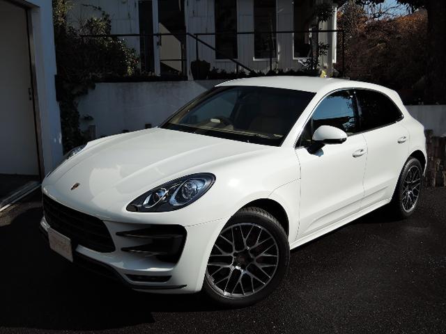 マカン ターボ 3.6 PDK ディーラー車(3枚目)