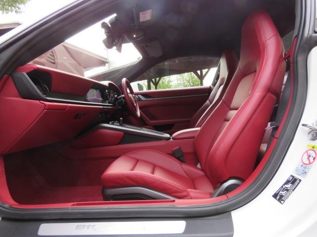 911 911カレラ ディーラー車 右ハンドル レザーシート レザーインテリア シートヒーター スポーツクロノ エントリードライブ パワーステアリングプラス LEDヘッドライト 純正フロント19リヤ20インチAW(34枚目)