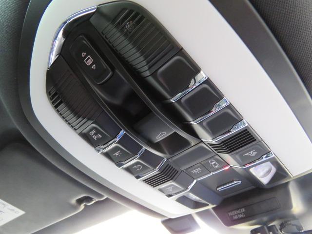 マカン マカンT ディーラー車 右ハンドル スポーツシートプラス スポーツクロノパッケージ PASM 純正20インチAW エントリードライブ オートクルーズコントロール ブラインドスポット LEDヘッドライト(38枚目)