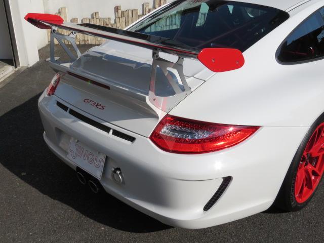 911GT3 RS 6MT 新車並行車 左ハンドル 軽量バケットシート ロベルタフロントリフティング カーボンリヤスポイラー スポーツクロノ 純正19インチセンターロックアルミホイール(22枚目)